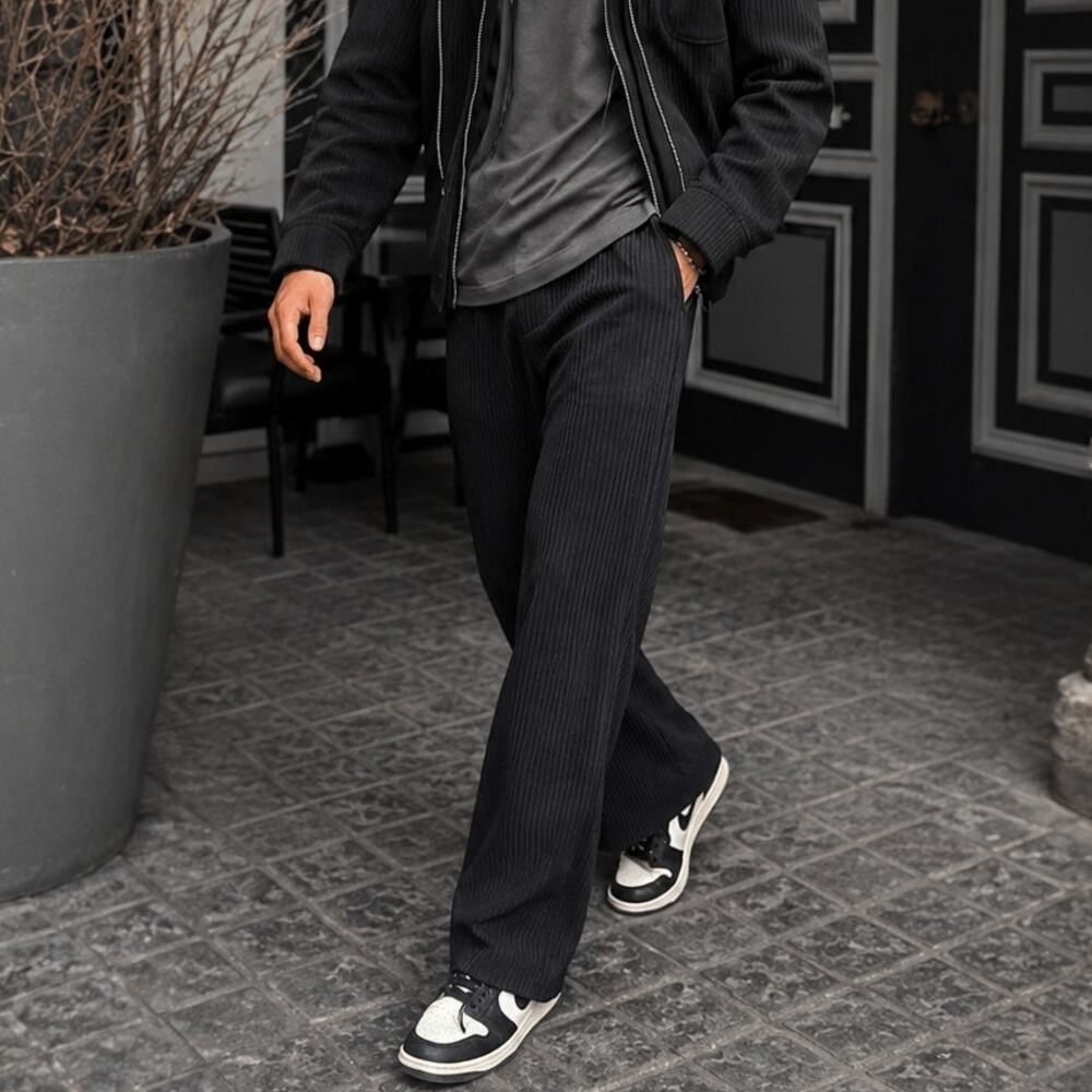 Benklark Off-Court Pleated Pants in Black Size Large wide leg
